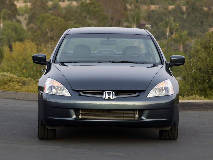  Honda Accord Hybrid 2005 года  (US) (фото 30 из 30)